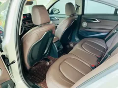 2021 BMW 1 Series 1 120i M, белый — фото 21