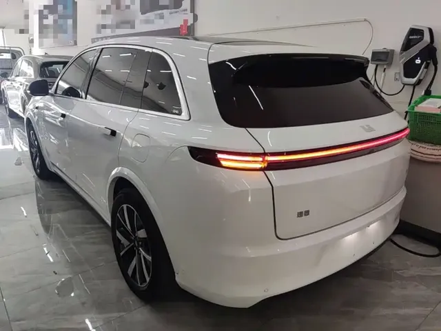2023 Li Auto L7