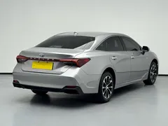 2022 Toyota Avalon Hybrid 2.5L Luxury — фото 15
