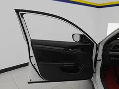 2021 Honda Civic HATCHBACK 220TURBO CVT, белый — фото 7