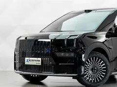 2024 Zeekr 009 6-Seat Executive 4WD 108kWh, чёрный — фото 3
