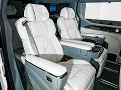 2024 Zeekr 009 6-Seat Executive 4WD 108kWh, чёрный — фото 24
