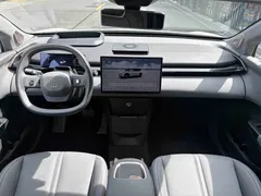 2023 Zeekr X RWD ME 5-seat, белый — фото 9