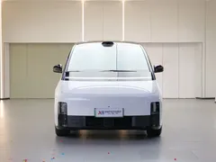 2024 Li Auto MEGA Ultra, белый — фото 2