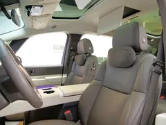 2024 Li Auto MEGA Ultra, белый — фото 8