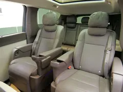 2024 Li Auto MEGA Ultra, белый — фото 10