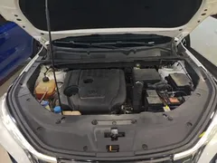2022 Changan CS75 PLUS 1.5T AT Luxury, белый — фото 20