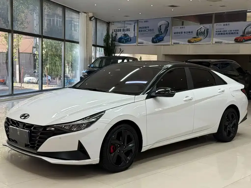 2022 Hyundai Elantra 1.5L CVT 20
