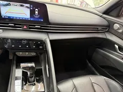 2022 Hyundai Elantra 1.5L CVT 20, белый — фото 12