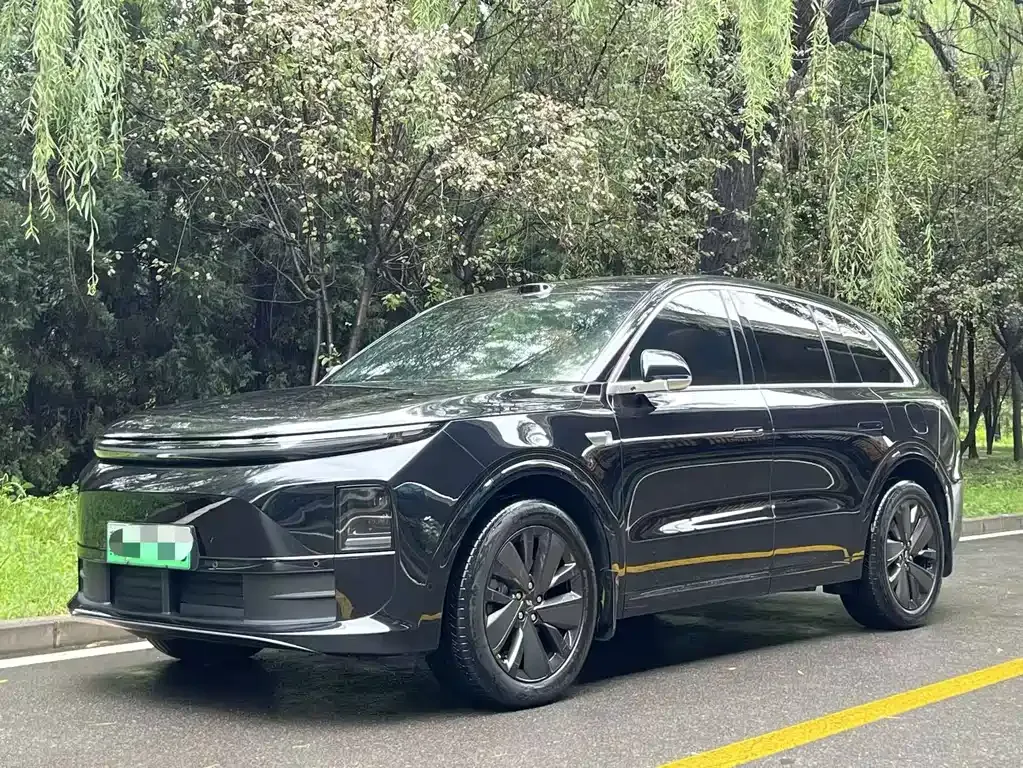 2025 Li Auto L6 Pro