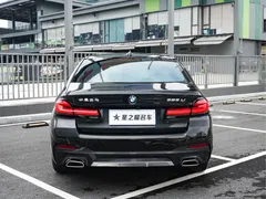 2022 BMW 5 Series 5 525Li M, чёрный — фото 7