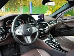 2022 BMW 5 Series 5 525Li M, чёрный — фото 9