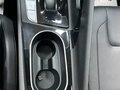2022 Hyundai Elantra 1.5L CVT LUX Premium, белый — фото 17