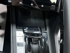 2022 Hyundai Elantra 1.5L CVT LUX Premium, белый — фото 19
