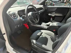 2020 Mercedes-Benz GLB 200, белый — фото 4