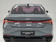 2022 Hyundai Elantra 1.5L CVT LUX Premium — фото 6