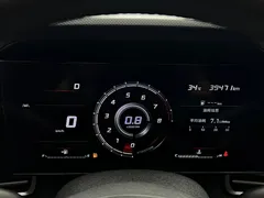 2022 Hyundai Elantra 1.5L CVT LUX Premium — фото 21