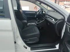 2021 Haval M6 PLUS 1.5T MT Luxury, белый — фото 8