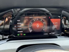 2020 Volkswagen Golf 200TSI DSG, белый — фото 9