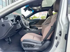 2022 Lexus ES 200, белый — фото 7