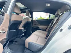2022 Lexus ES 200, белый — фото 8