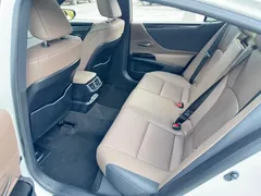 2022 Lexus ES 200, белый — фото 10