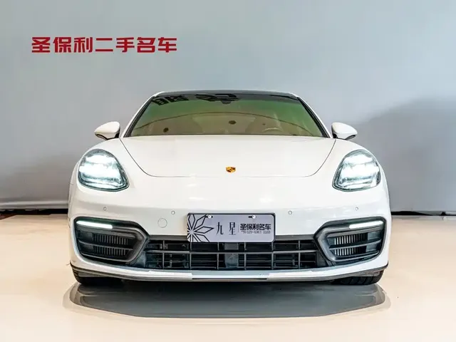2023 Porsche Panamera Executive 2.9T
