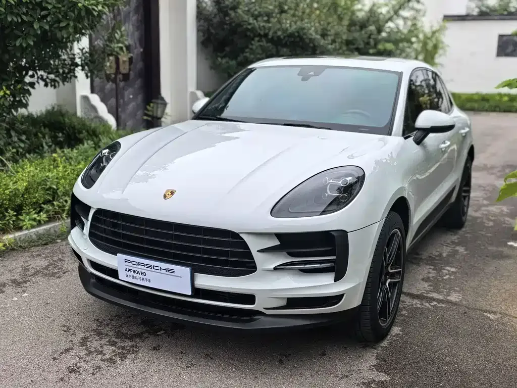 2021 Porsche Macan 2.0T