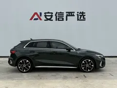 2021 Audi A3 Sportback 35 TFSI, зелёный — фото 7