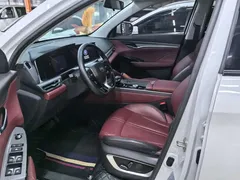 2022 Changan CS75 PLUS 1.5T AT Luxury, белый — фото 7