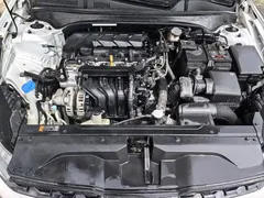 2023 Kia Cerato 1.5L CVT Luxury, белый — фото 17