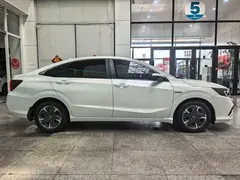 2021 Honda Xiangyu 1.5L Hybrid, белый — фото 6