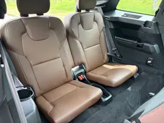 2021 Volvo XC90 B6 Luxury 7, чёрный — фото 13