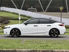 2023 Honda Integra HATCHBACK 240TURBO CVT Premium, белый — фото 10