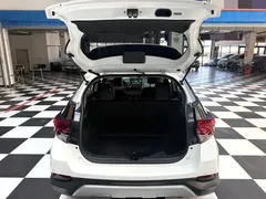 2022 Toyota Yaris L Zhixuan X 1.5L CVT PLUS, белый — фото 15