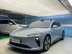 2022 Nio ET5 75kWh, синий — фото 1