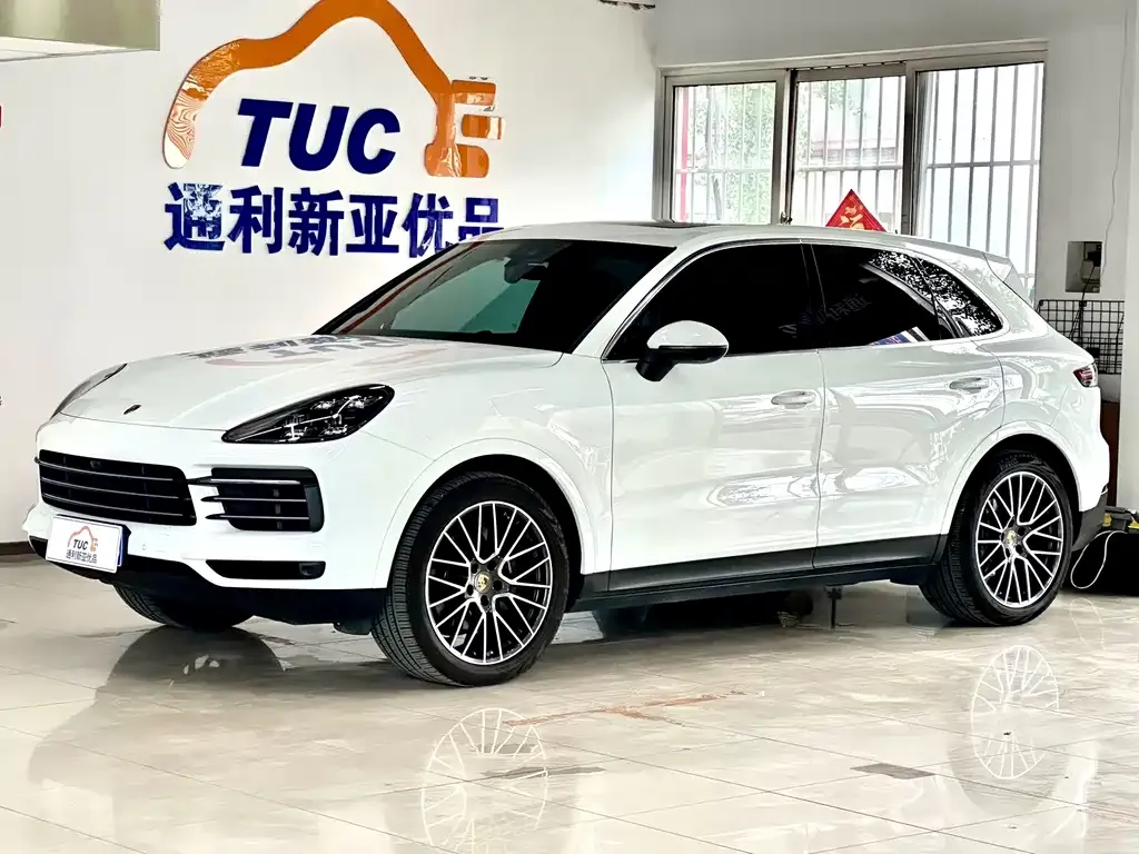 2022 Porsche Cayenne 3.0T Platinum