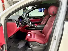 2022 Porsche Cayenne 3.0T Platinum, белый — фото 15