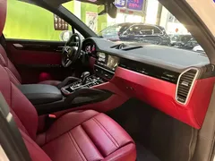 2022 Porsche Cayenne 3.0T Platinum, белый — фото 18