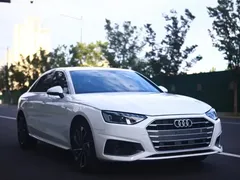 2022 Audi A4L 40 TFSI Fashion, белый — фото 3