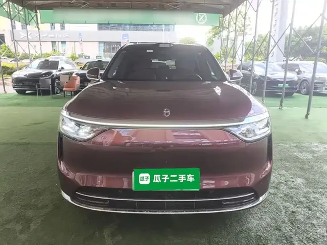 2025 Aito M8 53.4kWh 5 (192