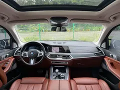 2022 BMW X7 xDrive M50i, чёрный — фото 9