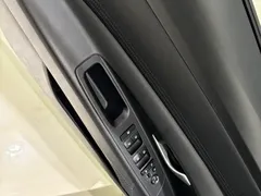 2022 Hyundai Elantra 1.5L CVT LUX Premium — фото 15