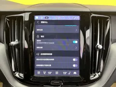 2022 Volvo XC60 4WD Luxury, белый — фото 22