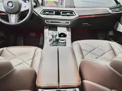 2022 BMW X5 40Li M, чёрный — фото 10