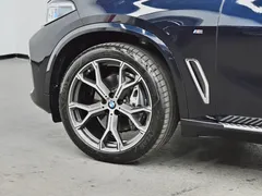 2022 BMW X5 40Li M, чёрный — фото 22