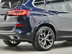2022 BMW X5 40Li M, чёрный — фото 33
