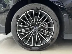 2025 BYD Han 125KM, чёрный — фото 10