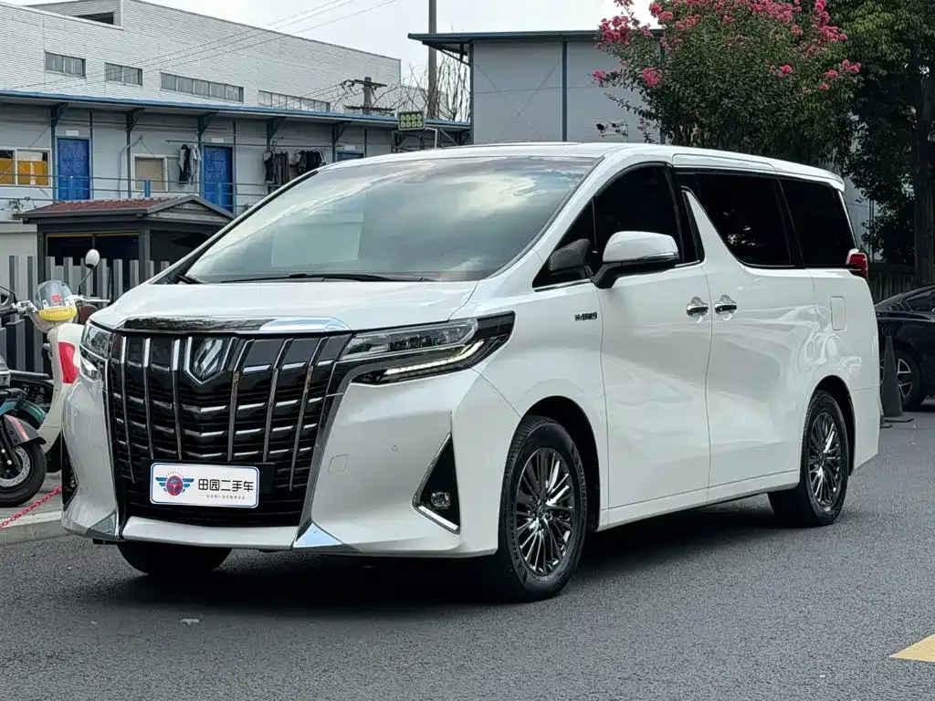 2021 Toyota Alphard Hybrid 2.5L Luxury