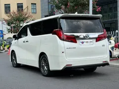 2021 Toyota Alphard Hybrid 2.5L Luxury, белый — фото 4